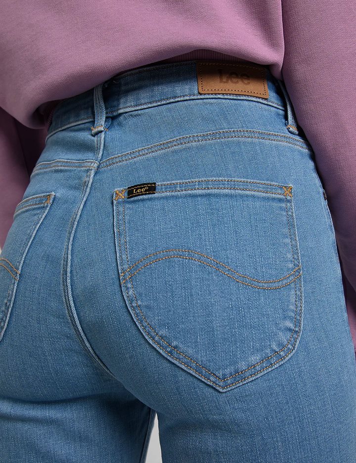 Modig eksplicit Gætte Køb Lee Scarlett High Jeans - Lyseblå - MESSAGE
